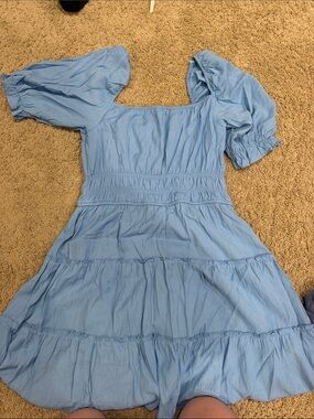 Light Blue Puff-Sleeve Tiered Women’s Dress